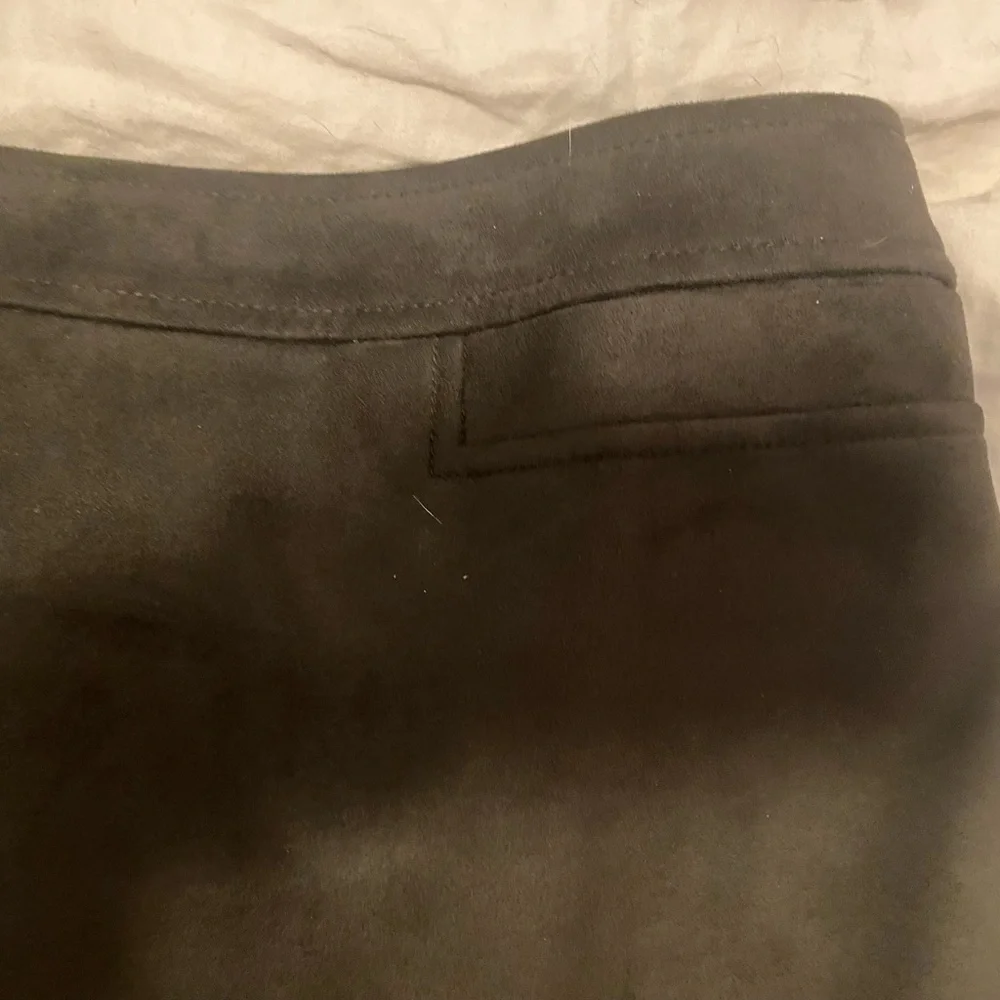 NWT LOFT Army Green Suede Skirt - size 20 - Picture 7 of 7